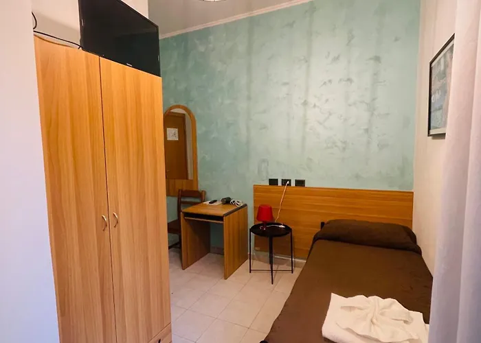 王室酒店 3* 里米尼